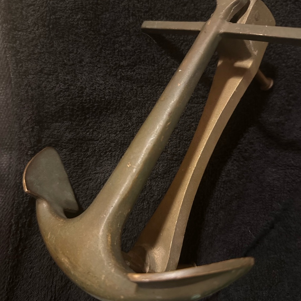Anchor door knocker, Apprx 8 in X 5 1/2 in